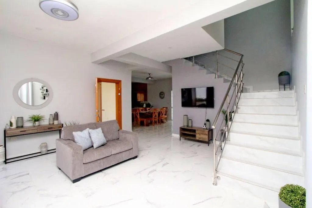 Beautiful Villa In Villasdelmarpopii Puerto Plata 0*,